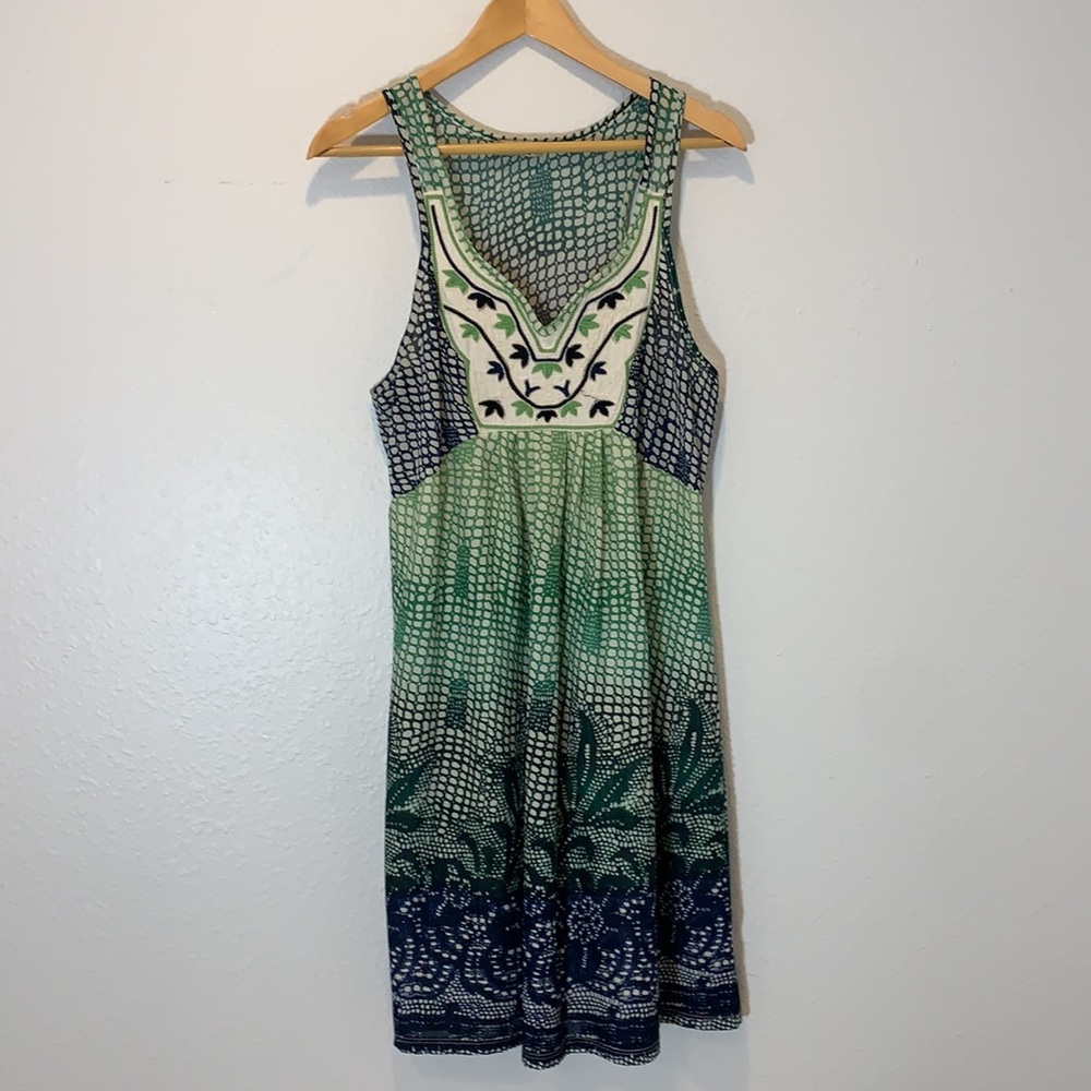 3/$15 - Beautiful One World Print Dress L